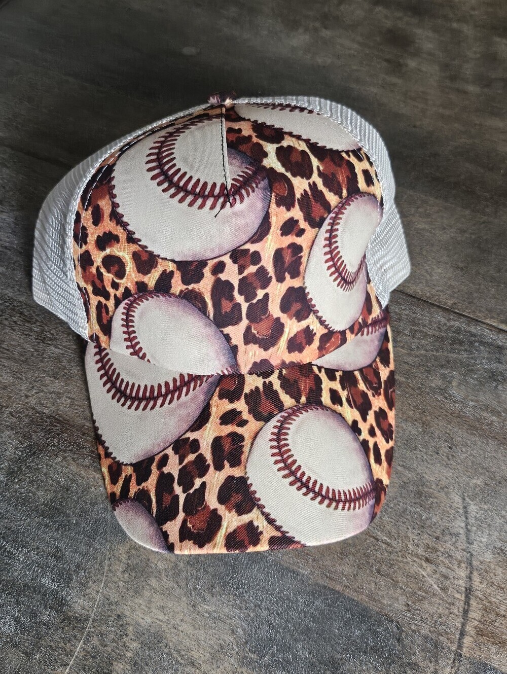 NWT Beseball And Leopard Print Trucker Hat